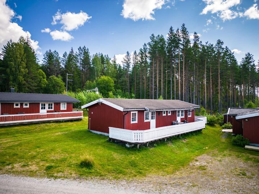 Vila Langroesta; Ruime Blokhut Grenzend Aan Bos Hagfors Exteriér fotografie