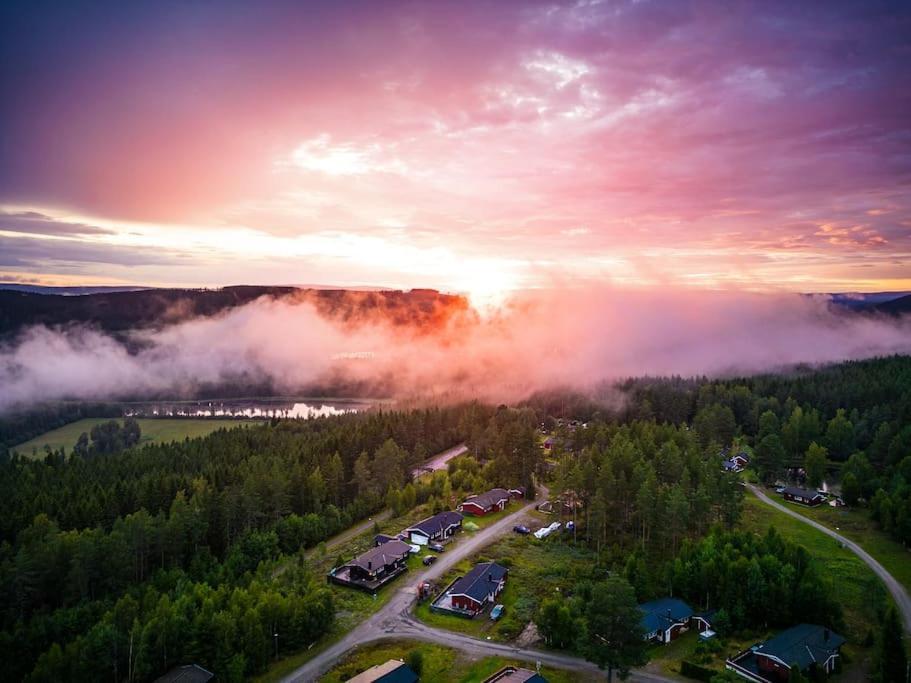 Vila Langroesta; Ruime Blokhut Grenzend Aan Bos Hagfors Exteriér fotografie